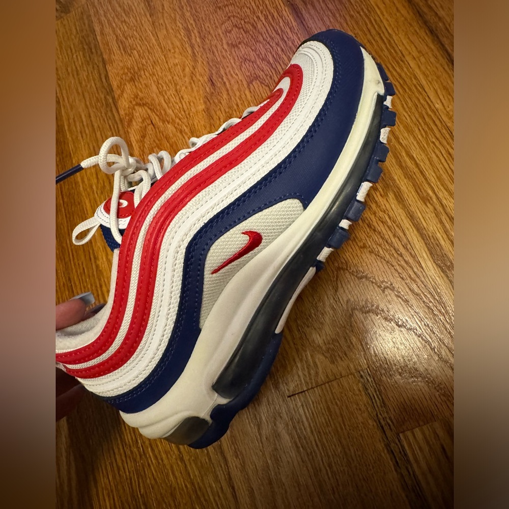 Nike Air Max.